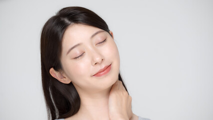 女性　ビューティー　スキンケア