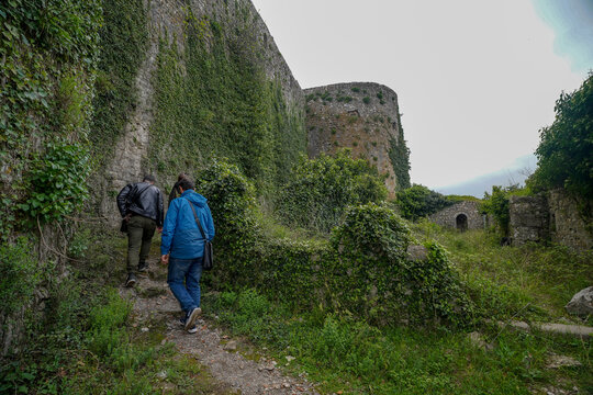 panoramic view of the Shkodra area from the Rozafa Castle