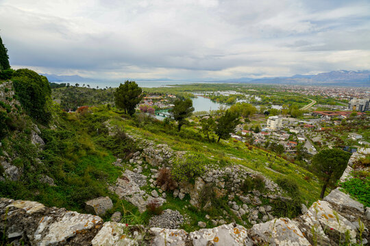 panoramic view of the Shkodra area from the Rozafa Castle