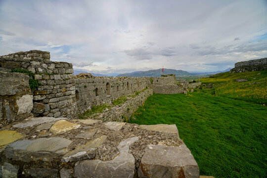 panoramic view of the Shkodra area from the Rozafa Castle