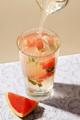 glass of grapefruit mocktail