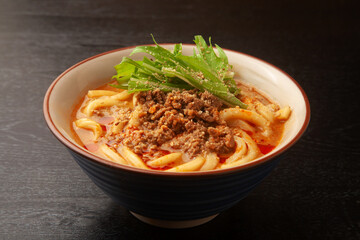 坦々うどん