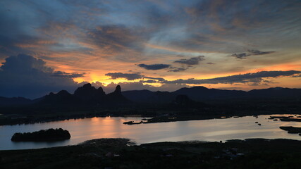 Phu Sap Lek is a sunset viewing point in Lopburi, which  can see the view of Khao Chin Lae and the Sap Lek reservoir. 