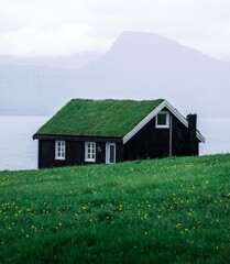 Fototapeta premium house in the mountains