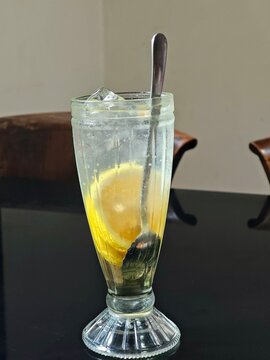 glass of water with lemon