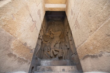 Sandstone sculptures from 8th century pallava Kailasanathar temple, Sculpture of kanchipuram temple...