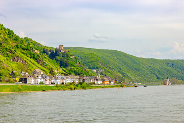 Distant view of Kaub with Burg Gutenfels and Pfalzgrafenstein Castle on the Rhine (Germany)