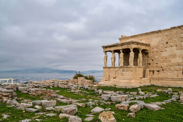 Obraz premium Erechtheion with Caryatids on Acropolis Hill
