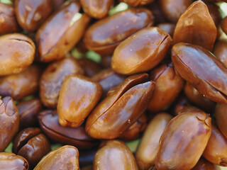 Roasted, shelled, dark brown peanuts