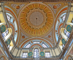 Located in Istanbul, Turkey, Dolmabahce Mosque was built in 1855 by Garabet Balyan.