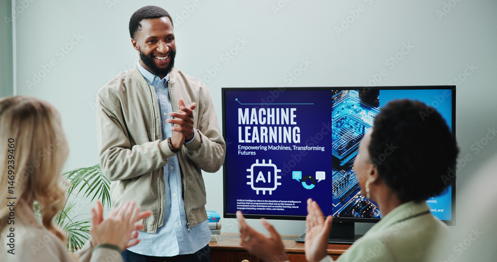 Aufkleber Man, presentation and screen for workshop with applause, speech and employee engagement. Data analyst, seminar and clapping hands with speaker, AI training or briefing for advice for machine learning