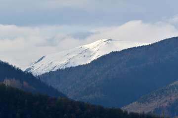 Fototapeta premium snow covered mountains