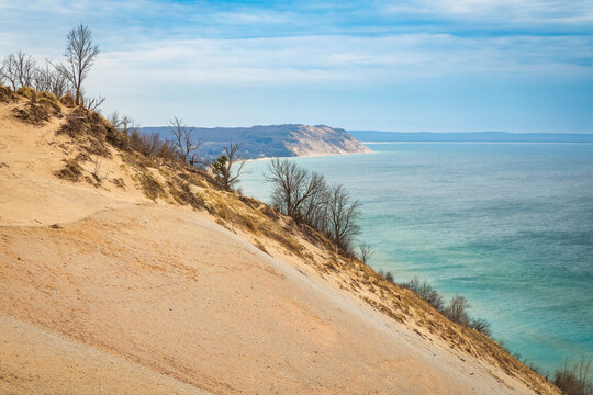 Fototapeta Sleeping Bear Dunes Shoreline Scenic View Along Lake Michigan