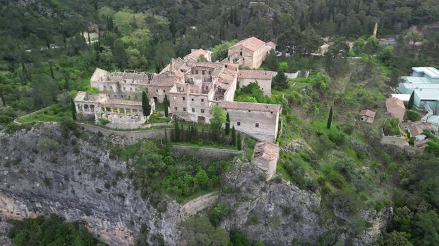 Balneari de Card&oacute;, Serra de Card&oacute; Benifallet Baix Ebre Tarragona