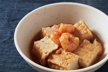 厚揚げと海老の煮物
