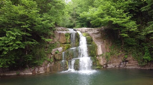 G&ouml;lderesi waterfall, Bartın, Turkey