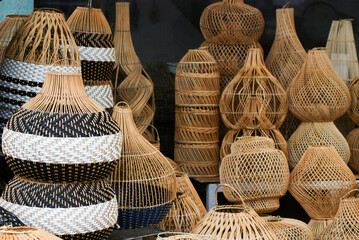 Rattan woven handicrafts in various shapes, hanging decorations for homes or buildings, elastic rattan, sold in rural areas of rattan craftsmen