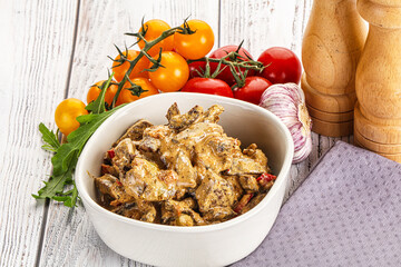 Roasted beef with cream sauce