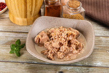 Canned tuna fish in the bowl