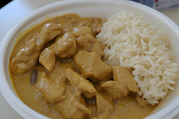 Chicken curry with rice (1)
