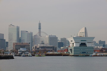 横浜