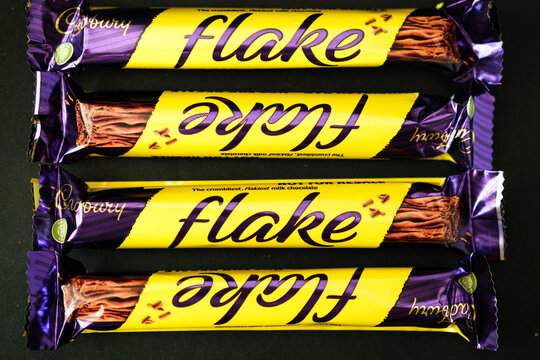 Cadbury Milk Chocolate Flake Confectionery Bar