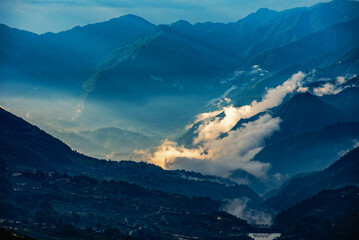A cold morning in Sapa - Vietnam