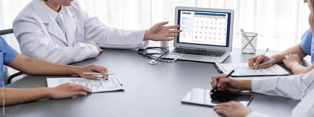 Poster calendar on computer software application for brisk schedule planning for personal organizer and onl