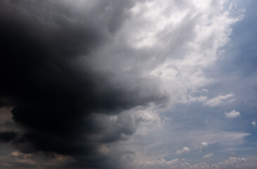 Obraz premium dark storm clouds with background,Dark clouds before a thunder-storm. 