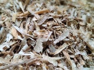 Coarse sawdust from wood chips.