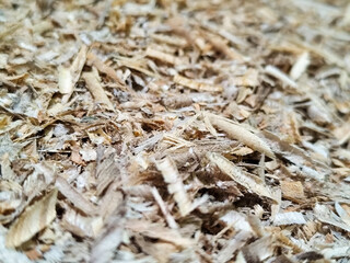 Coarse sawdust from wood chips.