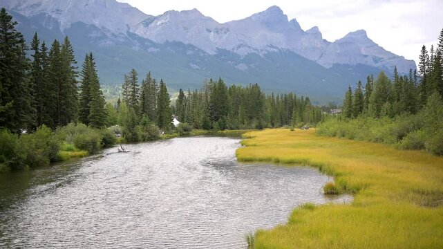 Policeman's Creek scenic view of mountains in Canmore
