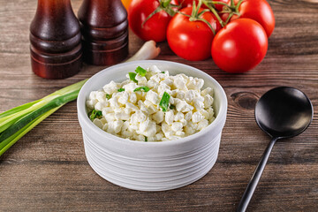Cottage cheese with green onion