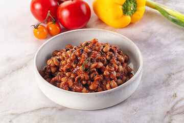Black eye beans wutg tomato sauce