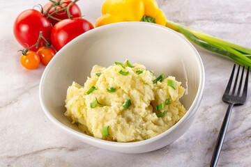 Mashed potato with green onion