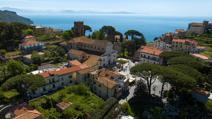 Obraz premium Aerial view of the cathedral of Santa Maria Assunta and San Pantaleone in the main square of Ravello. This church is located in the Amalfi Coast, Campania, Italy. It is a minor basilica and a museum.