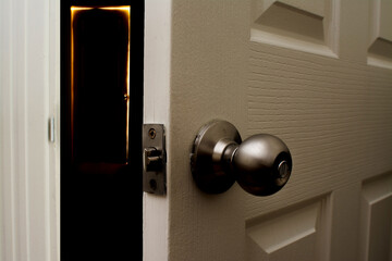 Light leaking door sight from door gap.