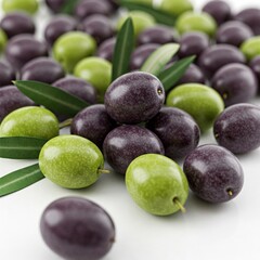 Obraz premium Fresh Green and Black Olives