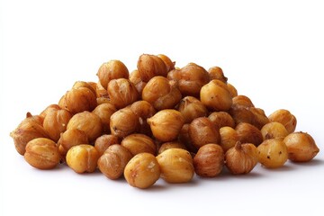 Obraz premium A close-up shot of a pile of roasted chickpeas against a bright white background.