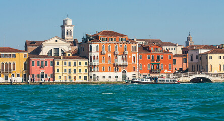 Obraz premium Historical buildings on embankment of gulf of Venice, Italy