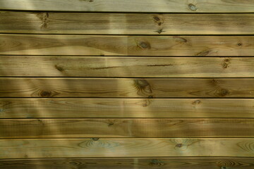 Clôture bois de lames pin à emboitées