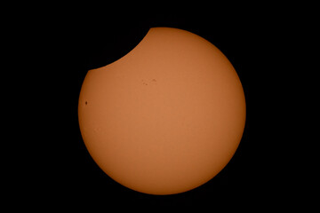 Eclipse parcial de sol 2025