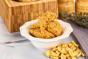 Crunchy peanut butter fat product