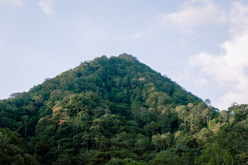 Obraz premium clouds over mountain