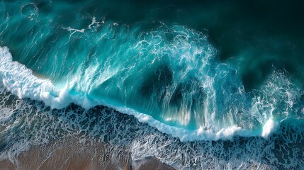 Naklejka premium Aerial view of waves, beach and sea