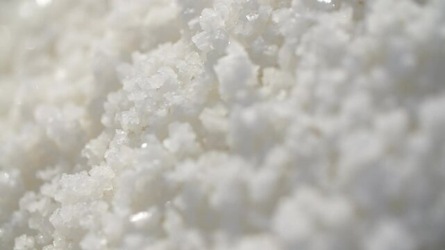Korean Solar Sea Salt Close-Up-002