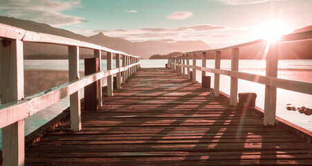 Obraz premium Pier on the lake