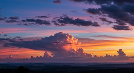 Obraz premium Celestial Canvas at Dusk