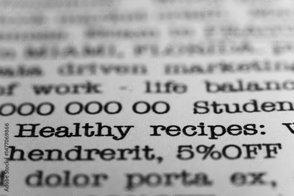 Fototapete healthy recipes. text printed on a page. a piece of paper with a phrase written in retro typewriter 