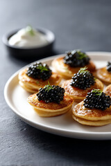 pancakes with blueberries